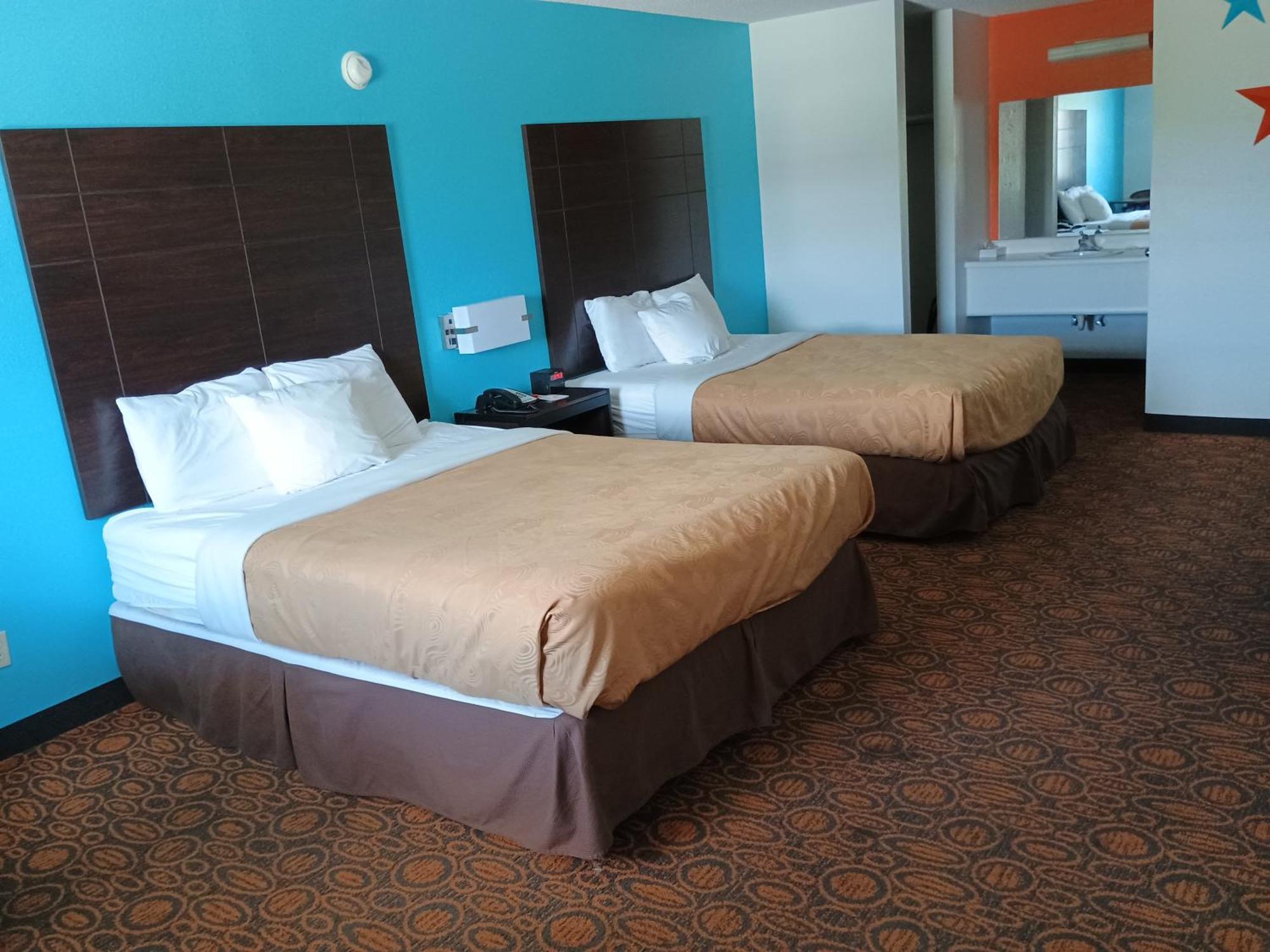 Howard Johnson By Wyndham Branson Theatre District Экстерьер фото